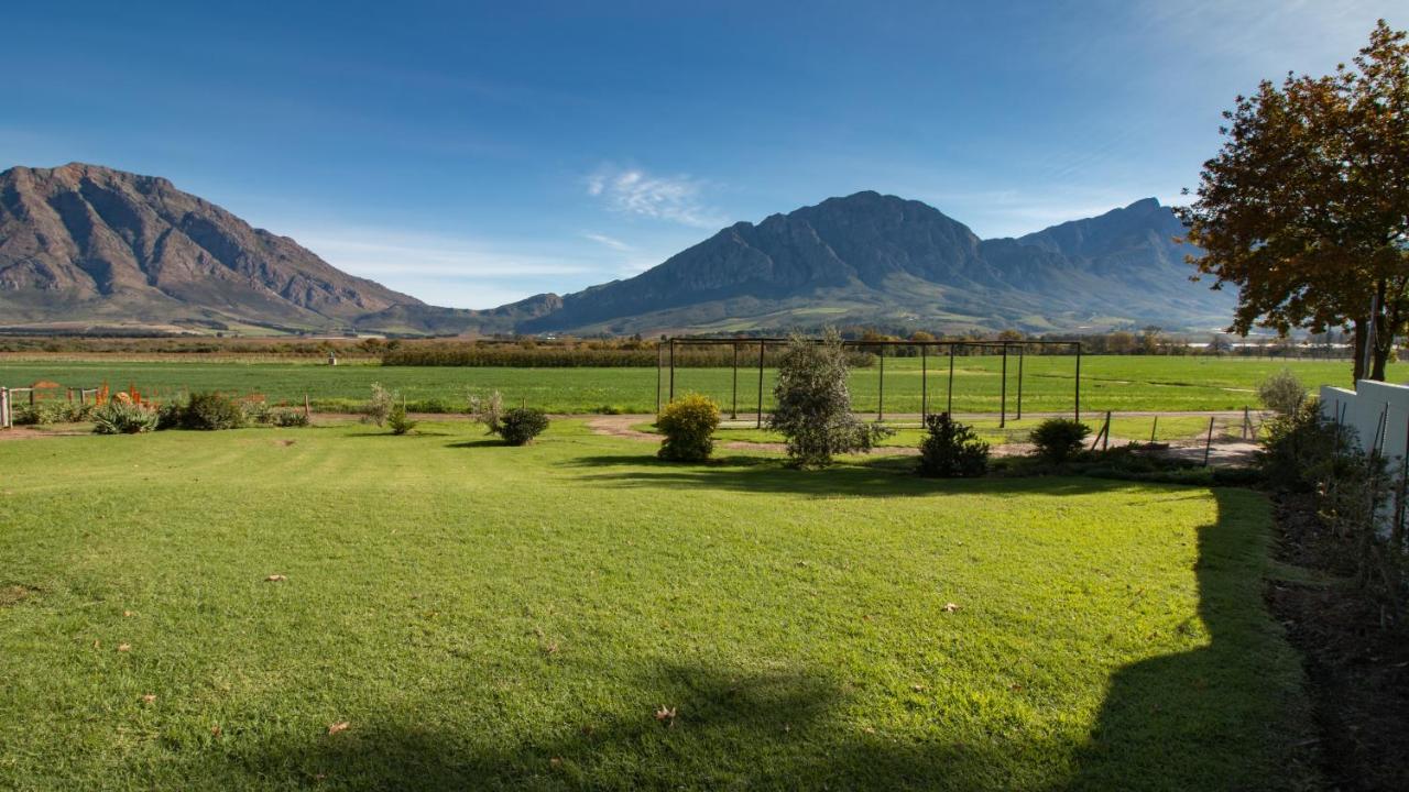 Bergsicht Country Farm Cottages Тулбаг Екстериор снимка